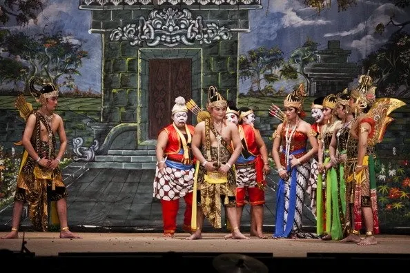 wayang orang sriwedari photo