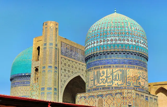 Мечеть Биби-Ханым в Самарканде