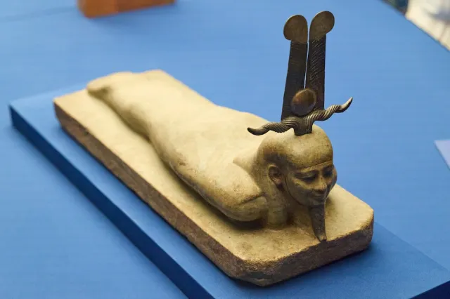 復活的歐西里斯像