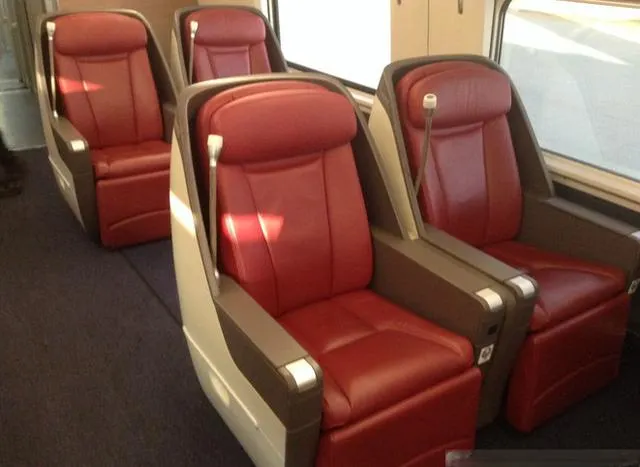 高鐵特等座-圖片來源:有駕網