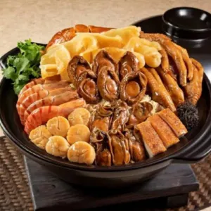 盆菜2026 超15家盆菜推介，米芝蓮利苑、明閣，人均$188起食龍蝦、鮑魚、花膠
