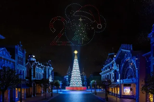 聖誕樹亮燈禮＋20周年限定無人機秀