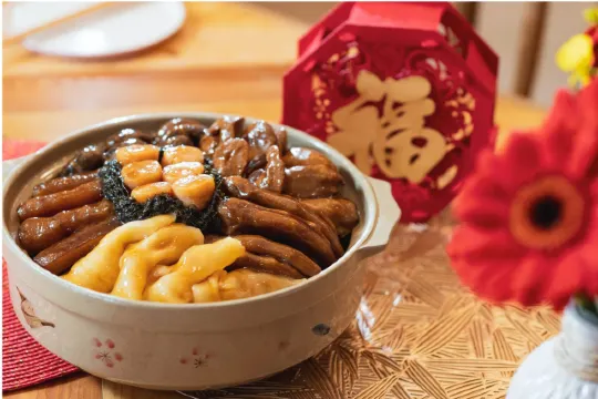 利苑:發財鮑羅萬有盆菜