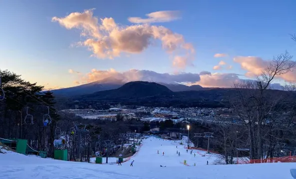 輕井澤王子飯店滑雪場