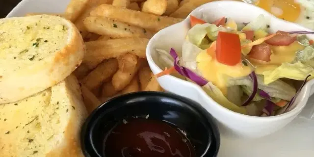 布娜飛比利時啤酒餐廳(公益店)