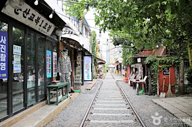 여자 혼자 여행하기 좋은 곳 군산