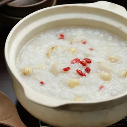 白露養生飲食 枸杞百合粥