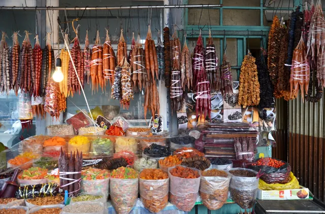 Базар Дезертир в Тбилиси