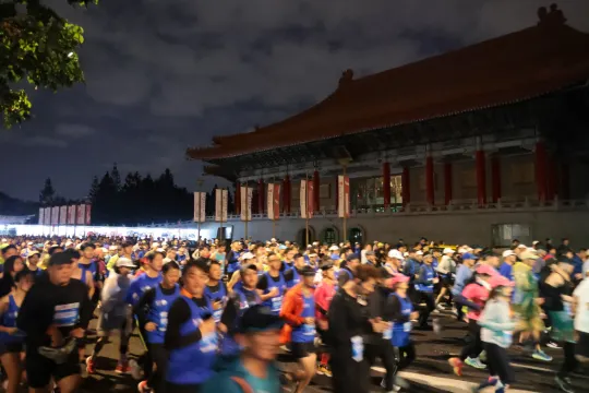 渣打馬拉松 2026