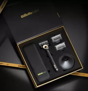 吉列極光刮鬍刀限量版闇夜金配色禮盒