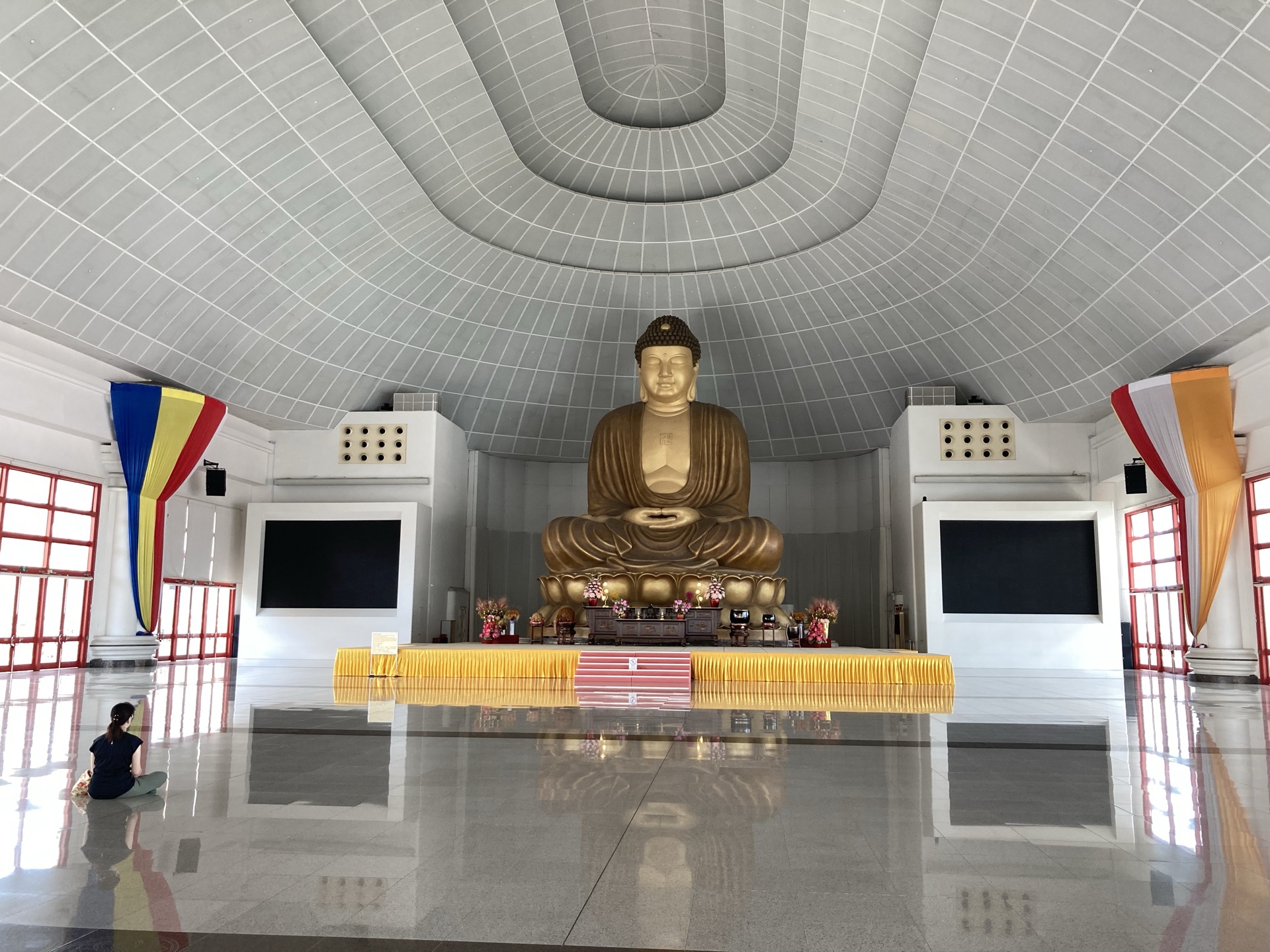 新加坡假期2024：卫塞节