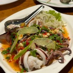 Baitoey Seafood Restaurant User Photo