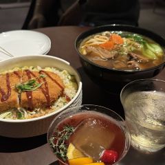 Nonsense Cafe & Bar - Wuchang Branch 여행 사진
