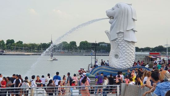 Very nice view around Merlion 