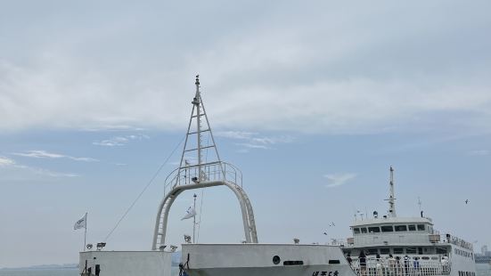 建議大家可在月尾到乘搭船去對面的永宗島，船程大約10-15分