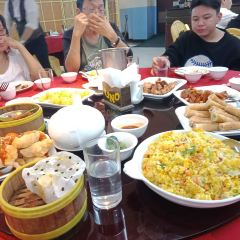 Uno Seafood Wharf Palace User Photo
