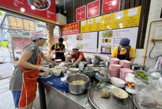 Rung Rueang Pork Noodles User Photo