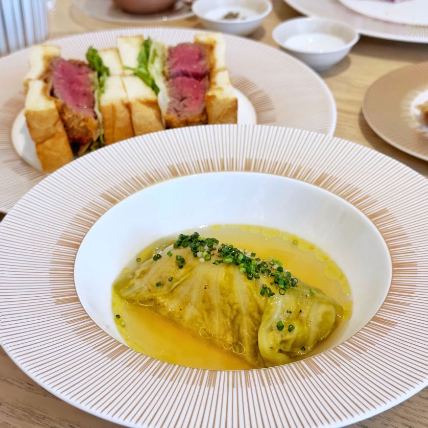 LE CAFE V (Shinsaibashi/Namba/Yotsubashi, Osaka) - Restaurant