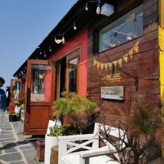 BOMNAL CAFE User Photo