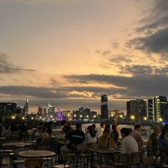 Chạng Vạng Rooftop User Photo