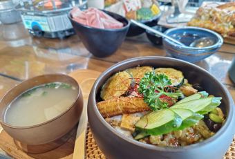 San Di Men Qing Jing Zhuang Yuan User Photo