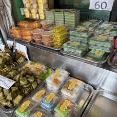 Mae Varee Mango Sticky Rice User Photo