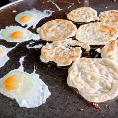 Roti Taew Nam User Photo