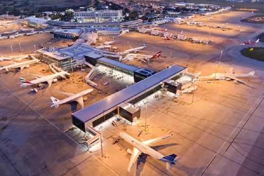 メルボルン空港の乗り継ぎ手順をパターン別に確認