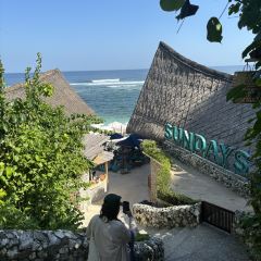Sundays Beach Club User Photo