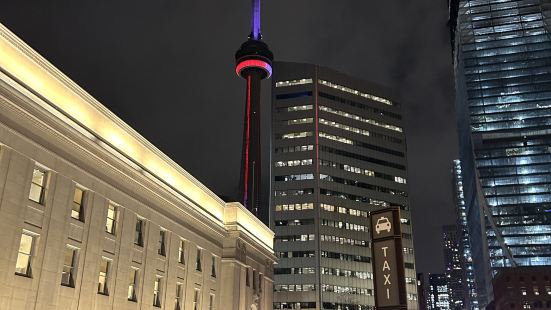 Visiting the CN Tower is an un