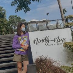 Ninety-nine Cafe&Chillbar 여행 사진