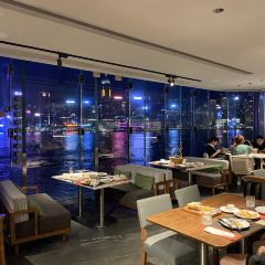 Greyhound Café Galleria (K11 Musea) User Photo