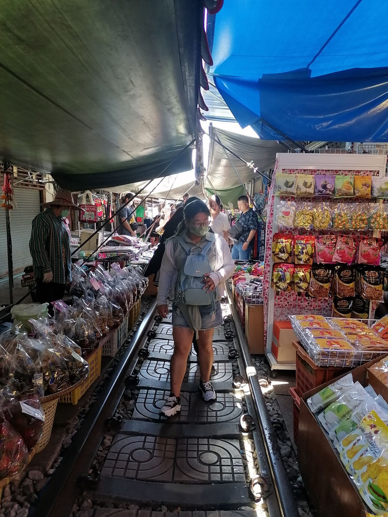 安帕瓦水上市場用戶評價