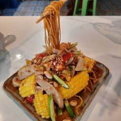 Food&cafe คลังเตามนุษย์หิน Vs Marony User Photo