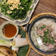 MẸT Vietnamese restaurant & Vegetarian Food 3 User Photo