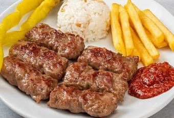 Tarihi Sultanahmet Koftecisi Selim Usta User Photo