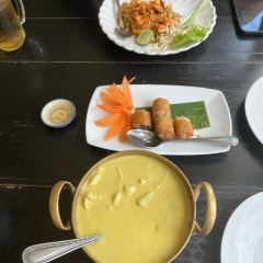 One Chun Cafe & Restaurant 여행 사진