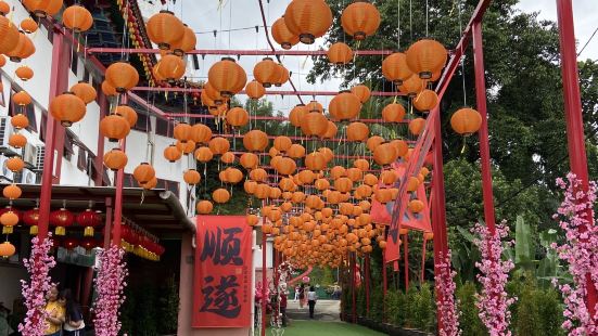 Thean Hou Temple is a magnific