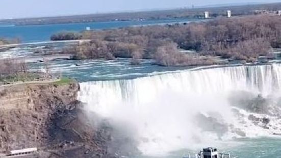 A day spent at Niagara Falls i