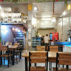 MJ's Cuisine User Photo