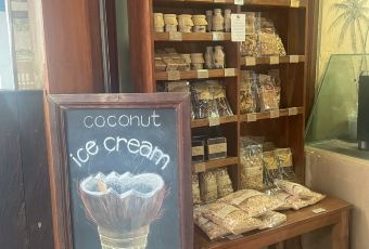 Tukies Coconut Shop user photo