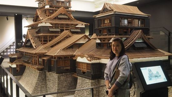 Kumamoto Castle, a national tr