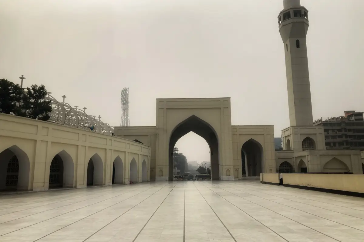 মসজিদের মিনারের ছবি