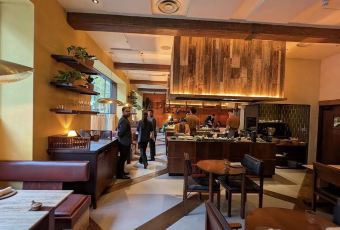 KOL Restaurant User Photo