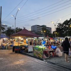 Thung Sri Muang Night Market 여행 사진