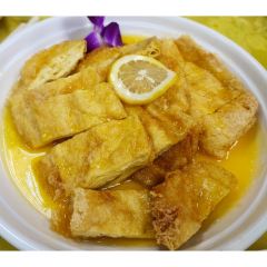 Baoliansizhaitang User Photo