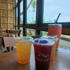 MEENA Cafe User Photo