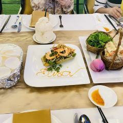 ELISA FLOATING RESTAURANT張用戶圖片