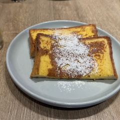 M One Cafe Daan 여행 사진