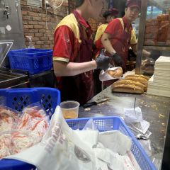 Bánh Mì Huynh Hoa ảnh của người dùng